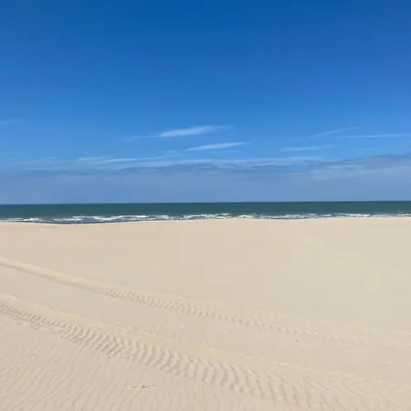 Julia's Cocoon, Sint-idesbald * Koksijde